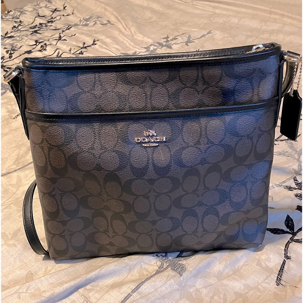 COACH Brwn Monogram Crossbody